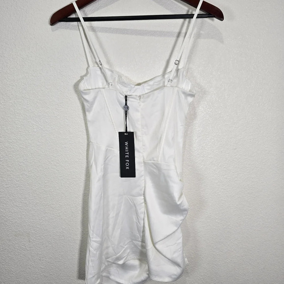 NWT White Fox Boutique Work It Mini Dress Size XS‎ Corset Side Ruched White - Picture 9 of 11